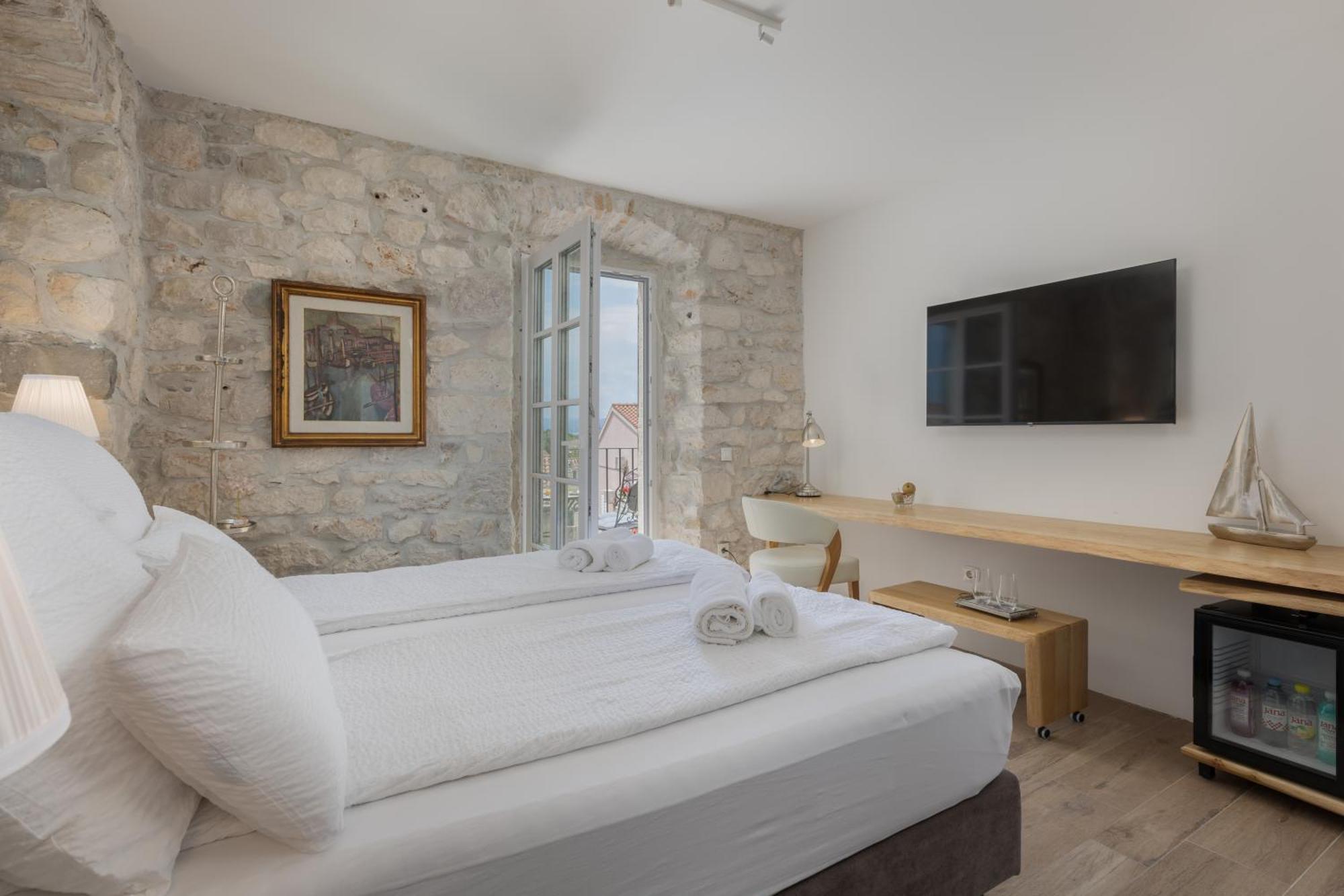 New - Casa Columba - 4 Star Design Boutique Hotel With Outdoor Pool & Private Garden (Adults Only) Makarska Luaran gambar