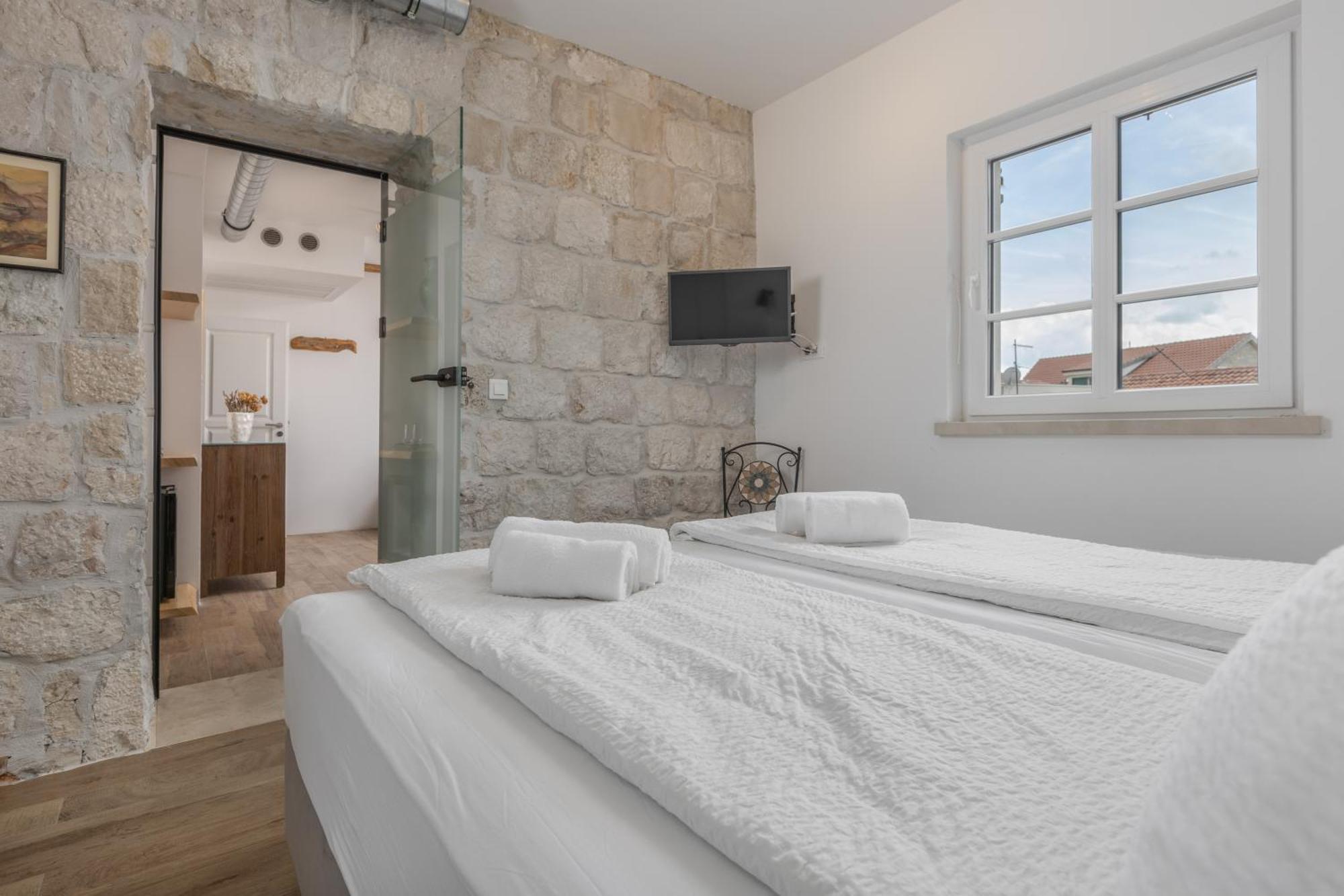 New - Casa Columba - 4 Star Design Boutique Hotel With Outdoor Pool & Private Garden (Adults Only) Makarska Luaran gambar